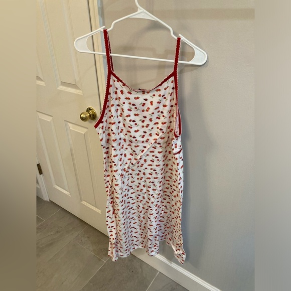 Tuba strawberry and ladybug print slip dress size 3 with ribbon tie in the front - Picture 2 of 4